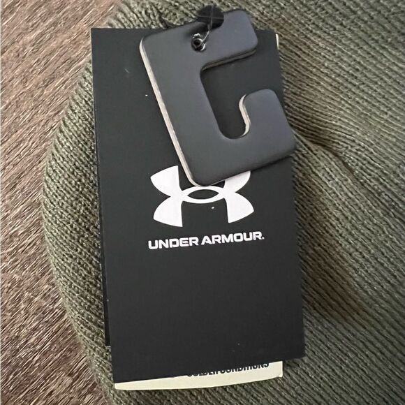 Under Armour Halftime Cuff Beanie Olive Green - Picture 3 of 5